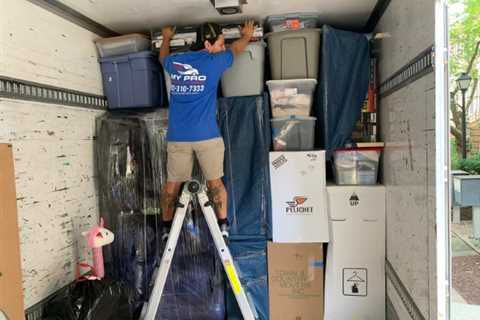 12 Tips For Hiring Movers (+ Ask these 10 Questions to your Moving Company candidates) | MyProMovers