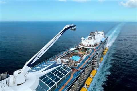 Royal Caribbean Looks to Add SpaceX Starlink Internet Onboard Cruise Ships