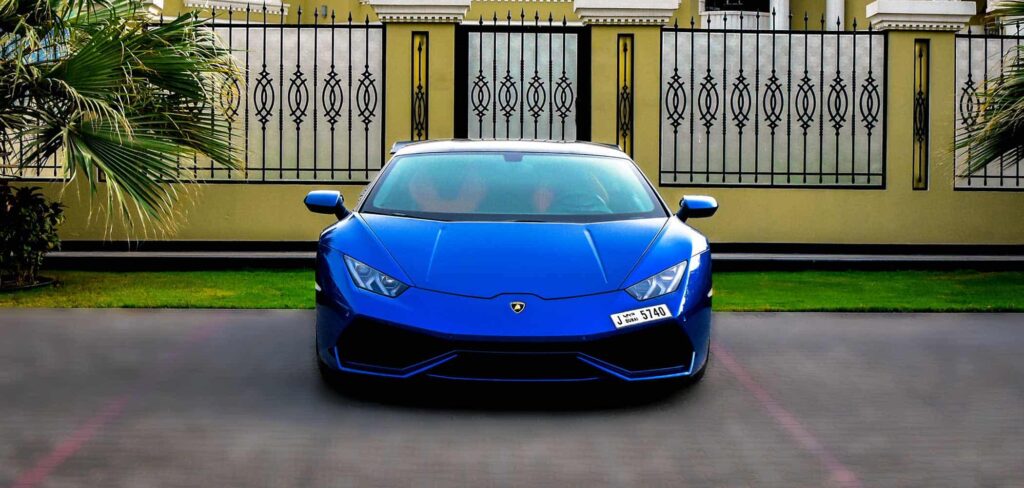 Stand Out from the Crowd: Rent lamborghini Dubai
