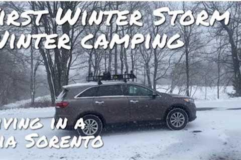First Winter Snow Storm Camping With The Kia Sorento / Winter Camping