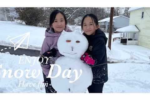 A SNOW DAY with Janet and Kate! ❄️
