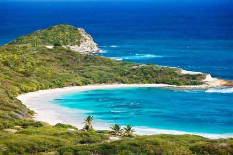 TOP 8 Caribbean Hidden Beaches To Avoid Tourist Crowds In 2023