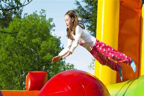 Maximizing Fun: How To Seamlessly Incorporate Bounce House Rentals In Your Outdoor Excursion Tours..