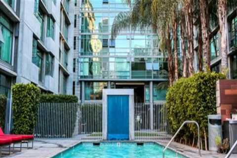 Exploring the Best Hotels in Los Angeles County, CA with Free Parking