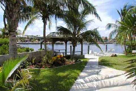 Great Dockage On Lagoon, Marathon, FL - 2 Bedroom Vacation Rental for 6 Guests