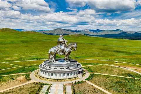 Genghis khan pronunciation of Native Mongolians