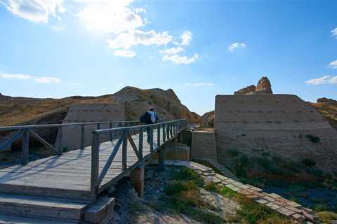 The Lost city of Sauran - Discover Kazakh