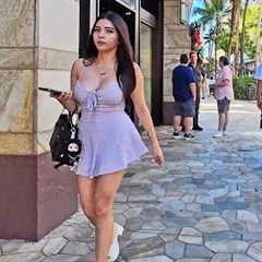 HAWAII WALKING TOUR TODAY! 🌴 Beach, Streets and Hotels in WAIKIKI 🌴