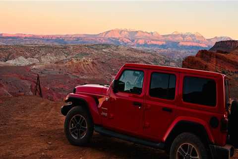 From Moving by Airplane to Island Freedom: Choosing the Right Jeep Rental Agency in Kailua-Kona, HI