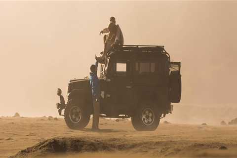 Effortless Island Travel: Train Shipping & Car Rentals in Kauai